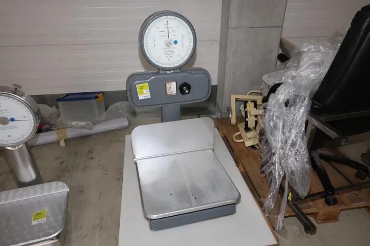 1 x Neigungswaage